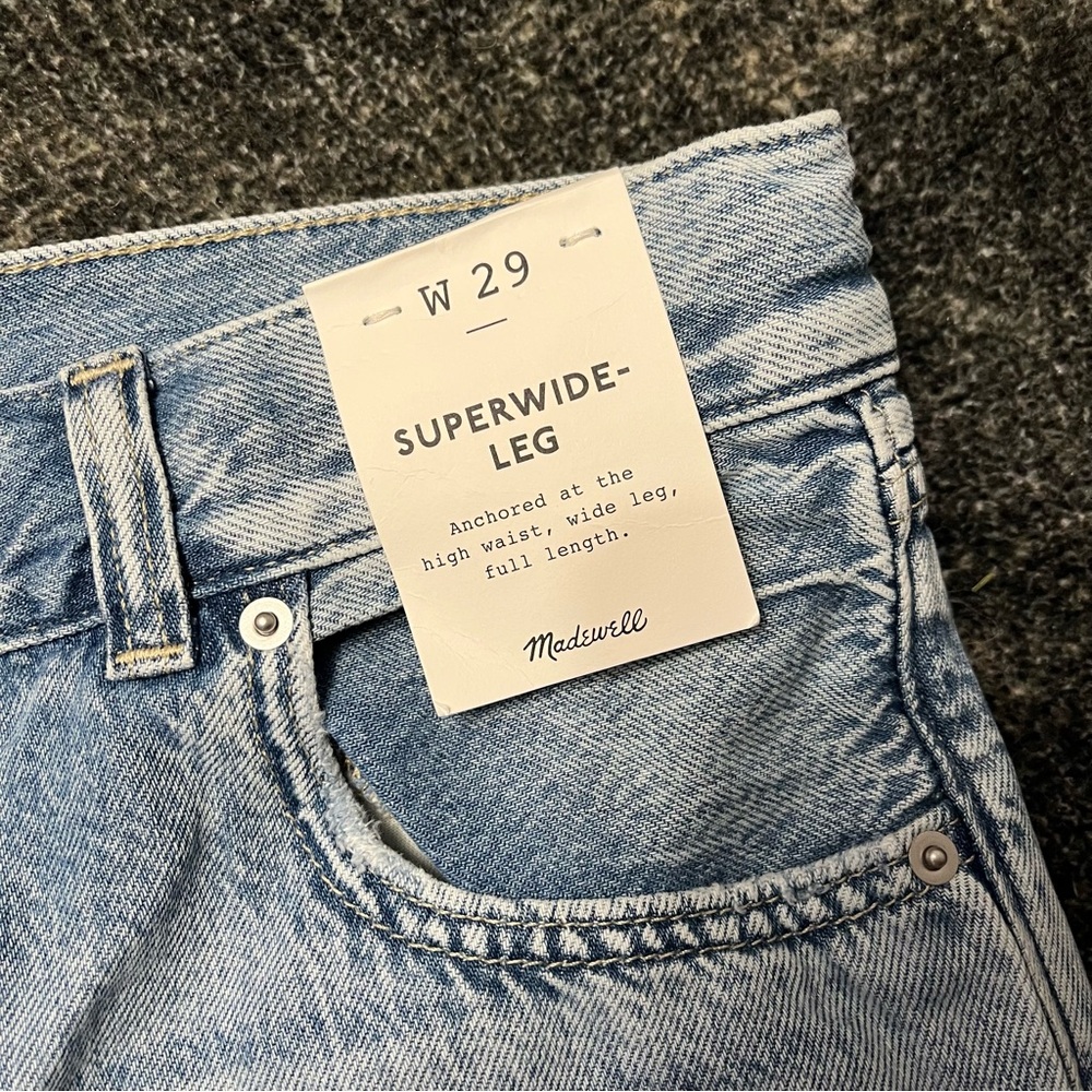Madewell Superwide-Leg Jeans: Airy Denim Edition - Picture 7 of 9